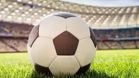 江一燕离婚消息引发热议，事业婚姻双陷低谷